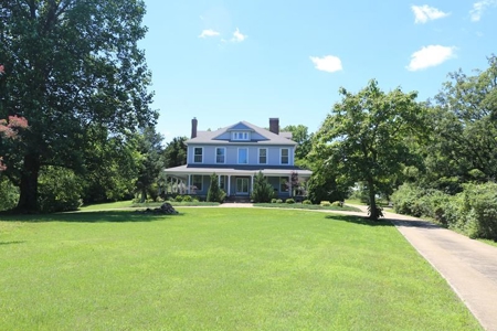 FOR SALE IN WEST PLAINS, MISSOURI-26 acres & Victorian home - image 10