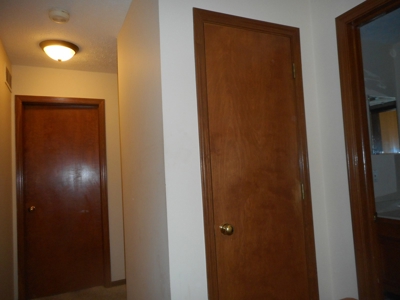 Real Estate Auction - 2 Story, 3 Bedroom Home - Delaware, OH - image 10