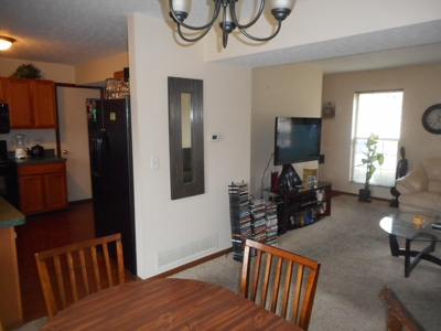 Real Estate Auction - 2 Story, 3 Bedroom Home - Delaware, OH - image 12