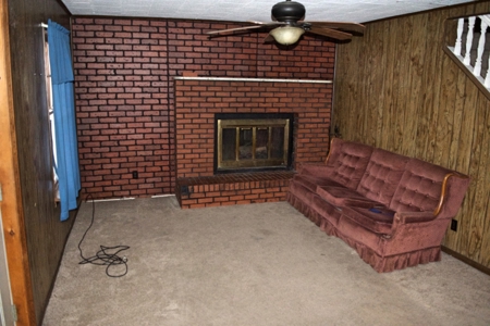 Home Sells At Auction - image 1