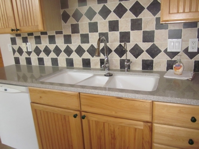 White River Home For Sale, Cotter, Arkansas! - image 2