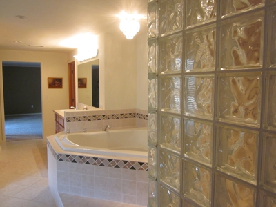 White River Home For Sale, Cotter, Arkansas! - image 7