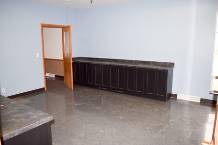 Tract 1 Altorfer Real Estate Auction - SOLD PRIOR TO AUCTION - image 7