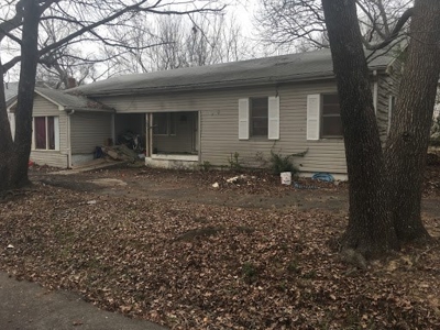 Sallisaw Oklahoma Home for Sale - Sequoyah - image 1