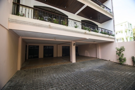 Auction -- Beautiful Beachfront--Jaco Beach, Costa Rica - image 5