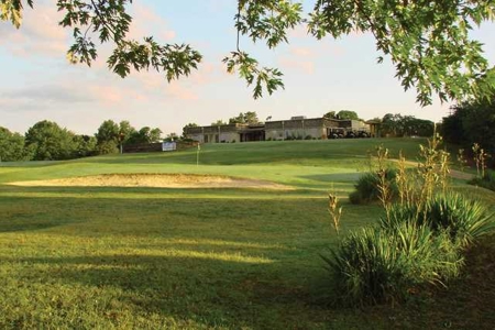 Beautiful Golf Course for Sale in Parsons, Kansas - image 2