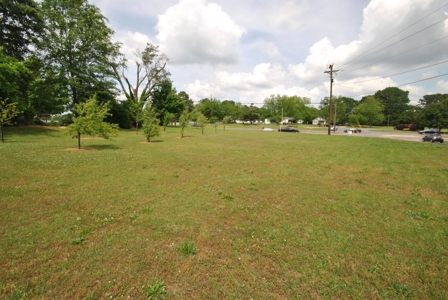 Hartselle Alabama Commerical Building With Extra Lot! - image 8