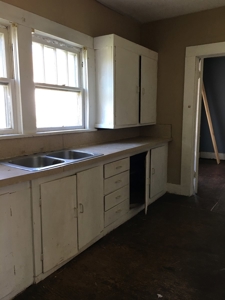 SELLS ABSOLUTE | Investment Opportunity | 815 N 10th. - image 7