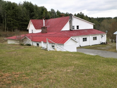 42.75 Acres Of Spacious Retreat In Rural Retreat, Va - image 33