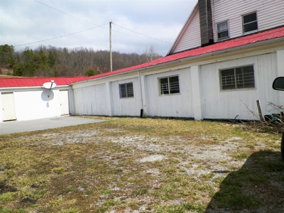 42.75 Acres Of Spacious Retreat In Rural Retreat, Va - image 13