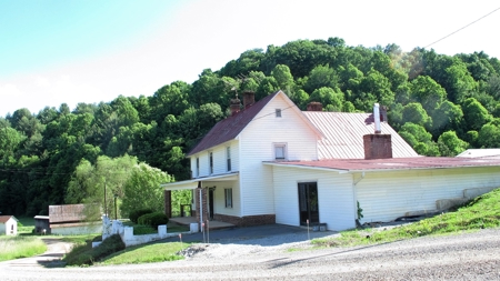 42.75 Acres Of Spacious Retreat In Rural Retreat, Va - image 11