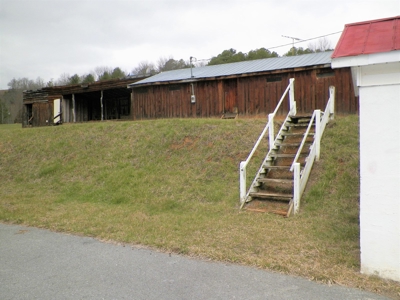 42.75 Acres Of Spacious Retreat In Rural Retreat, Va - image 16