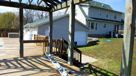Beautiful spacious country home in small town Tennessee! - image 22