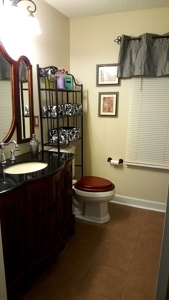 Beautiful spacious country home in small town Tennessee! - image 16