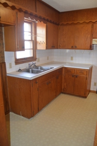 Home on 5 Acres in Kansas City, KS - image 4