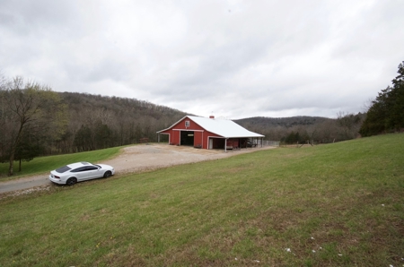 Historic Home, Barn and Acreage for Sale in Marthasville MO - image 6
