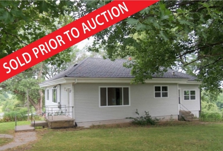 Home For Sale on 4.69 +/- Acre Orchard in Kansas City, KS - image 1
