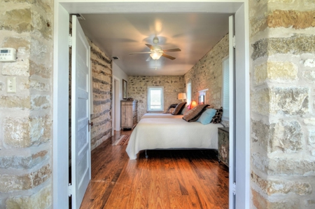 Historic Farmhouse on 22 acres for sale - Fredericksburg TX - image 8