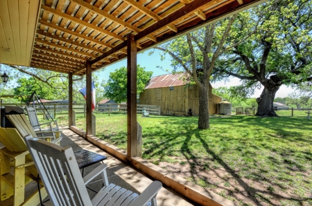 Historic Farmhouse on 22 acres for sale - Fredericksburg TX - image 5