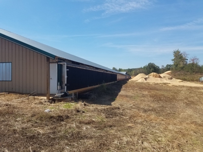 Poultry farm in Alexander County, Taylorsville NC - image 5