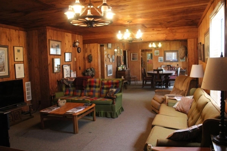 Historic Lucy Timber Duck Club for Sale in Chariton County - image 2