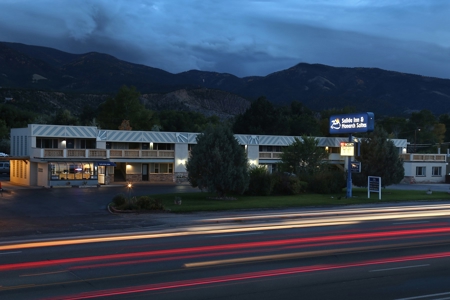 Motel/Hotel For Sale - Possible 1031 Exchange - image 1
