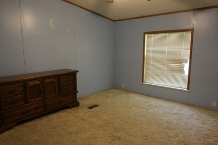 1930 E Moffett Ln | Bloomington, IN | Real Estate Auction - image 9