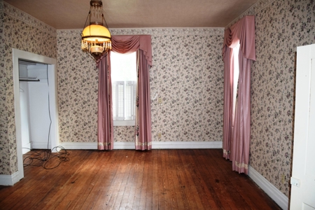 Historic Victorian Home in Jackson, TN; Madison County - image 15
