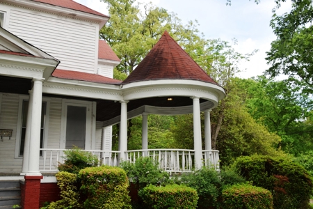 Historic Victorian Home in Jackson, TN; Madison County - image 2