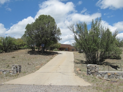 Great Mountain Views And Grid Tied Solar Outside Silver City - image 35