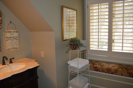 Elegant French Provincial Home in High Meadows Estates - image 35