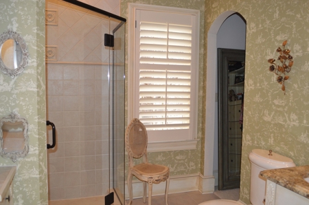 Elegant French Provincial Home in High Meadows Estates - image 22