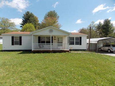 Home in Town of Floyd for Sale and Personal Property Auction - image 8