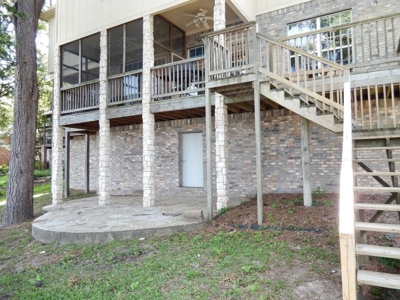 Luxury Waterfront Home On Hideaway Lake In East Texas - image 46