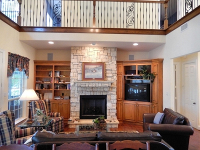Luxury Waterfront Home On Hideaway Lake In East Texas - image 8