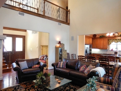 Luxury Waterfront Home On Hideaway Lake In East Texas - image 10