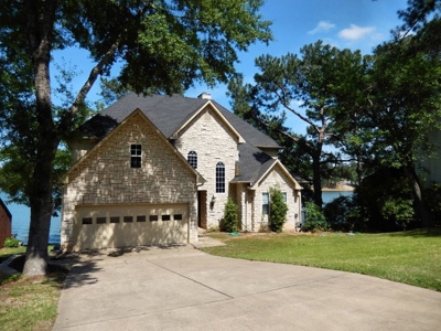 Luxury Waterfront Home On Hideaway Lake In East Texas - image 2