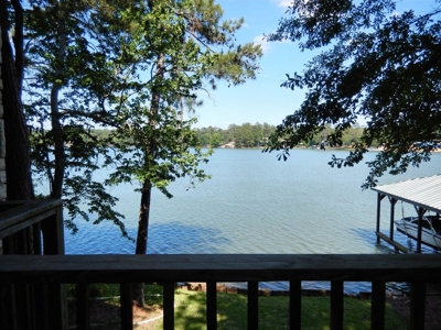 Luxury Waterfront Home On Hideaway Lake In East Texas - image 42