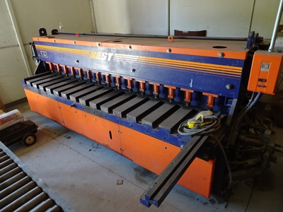 Gerald E Little Estate Auction! - image 13