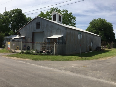Gerald E Little Estate Auction! - image 44