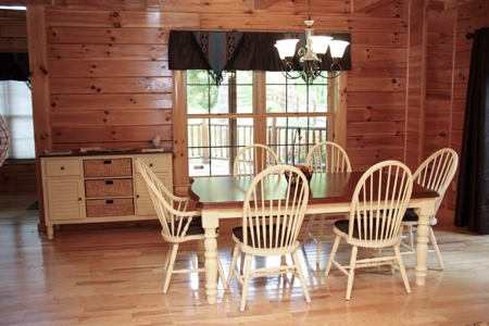 Stunning Log Home in Central KY on 50 Acres - image 47
