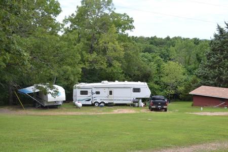 Bull Shoals Lake Resort for Sale - image 12