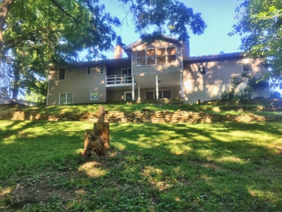 Country Home for sale in Marion County Arkansas - image 3
