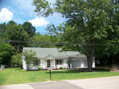 Affordable Home For Sale In Adamsville, Tn Near Shopping - image 2