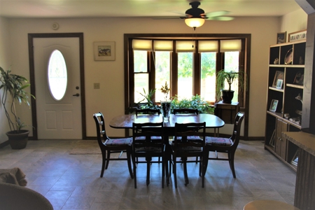 Hunting Lodge - Country Home in Ashland, Kansas - Red Hills - image 13