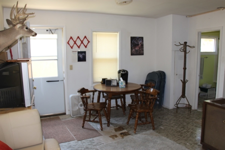 Hunting Lodge - Country Home in Ashland, Kansas - Red Hills - image 43