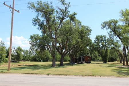 Hunting Lodge - Country Home in Ashland, Kansas - Red Hills - image 48