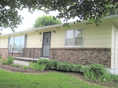 Great House For Sale in Stover Missouri! - image 9