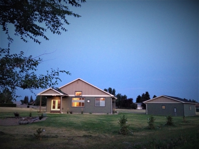 Custom Built Home In Plentywood, Montana - image 18