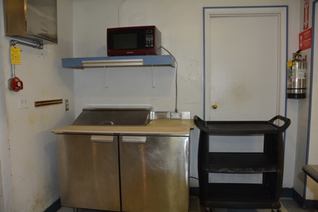 Heather's Restaurant - image 29